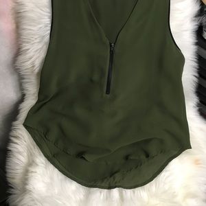 Like new clothing only $5 😊